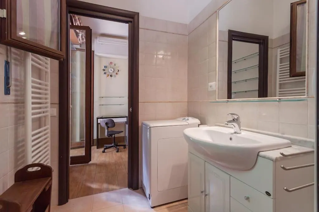 Vatican Spacious Apt With Terrace Rome Holiday home