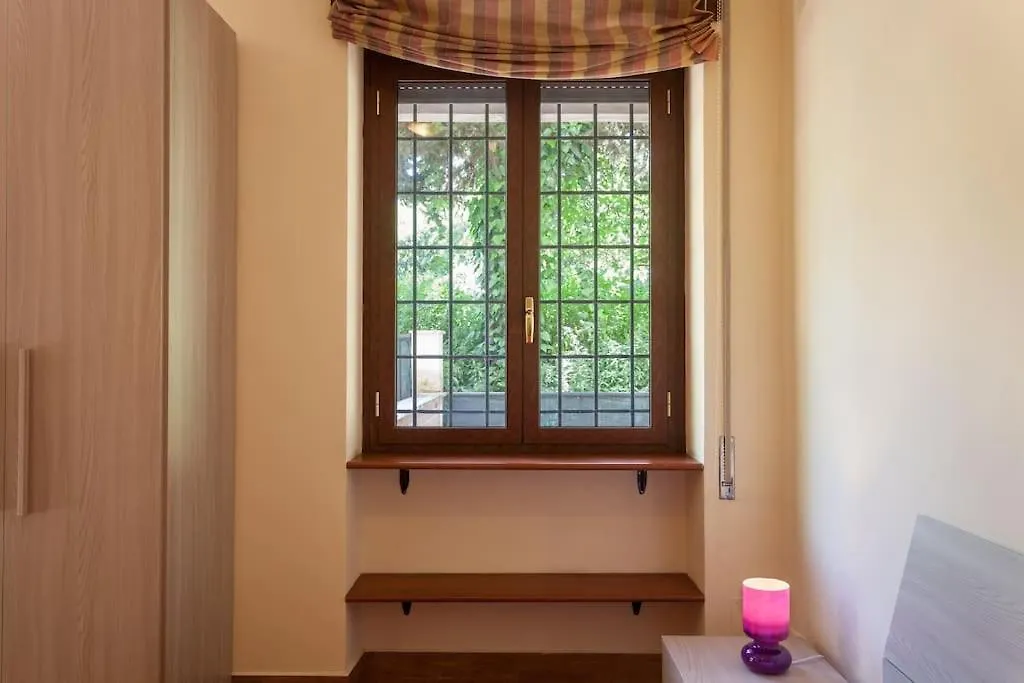 Vatican Spacious Apt With Terrace Rzym